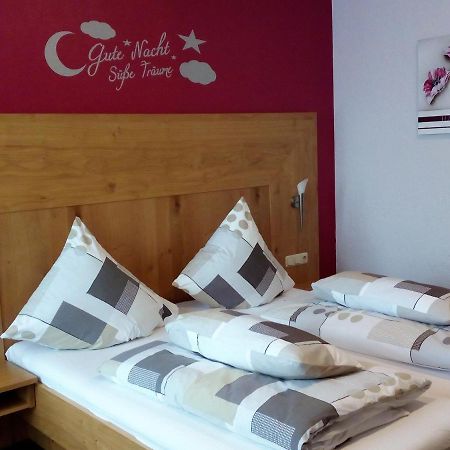 Gasthof-Hotel Dilger Rattenberg Екстериор снимка
