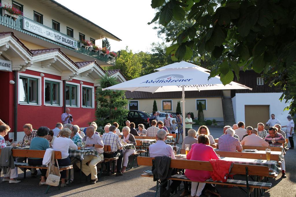 Gasthof-Hotel Dilger Rattenberg Екстериор снимка