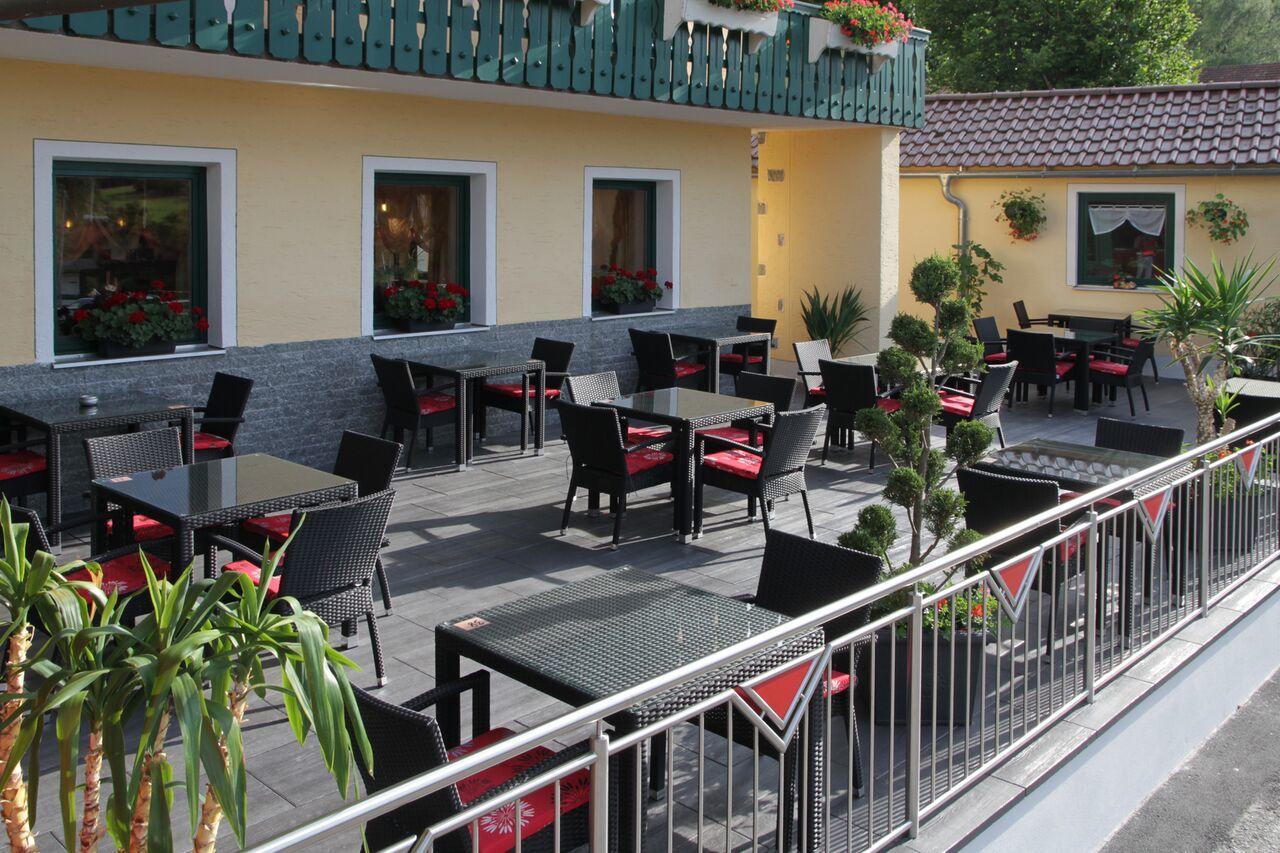 Gasthof-Hotel Dilger Rattenberg Екстериор снимка
