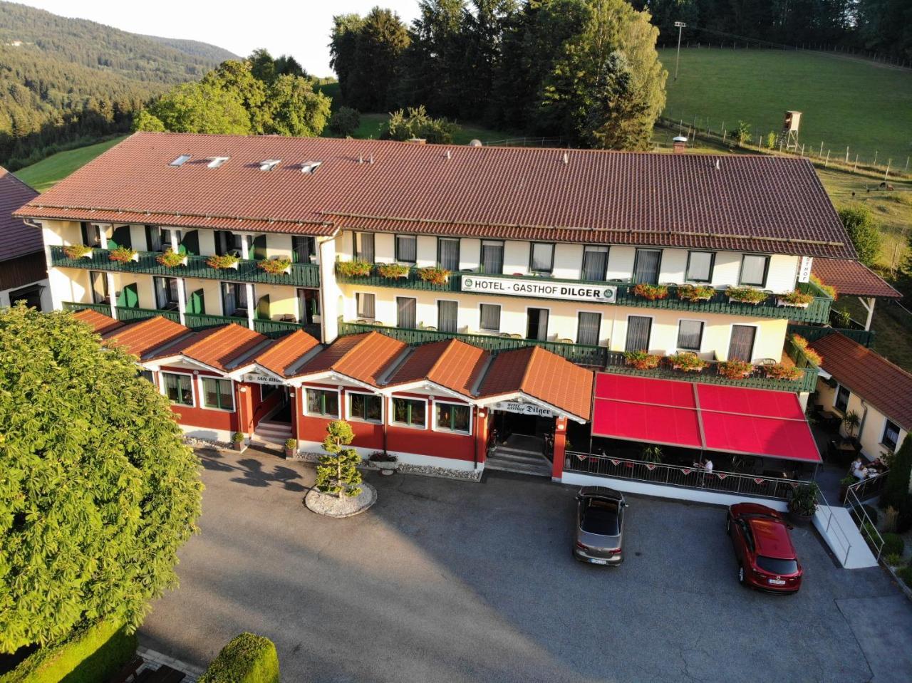 Gasthof-Hotel Dilger Rattenberg Екстериор снимка